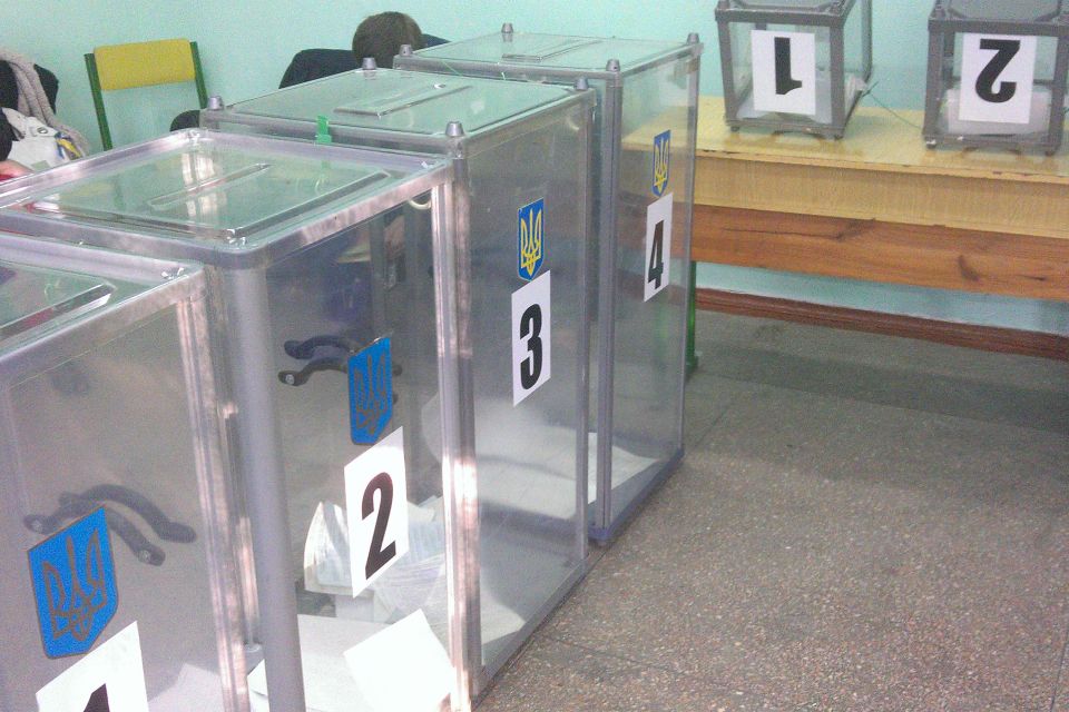 У Кам’янці досі невідомо, які партії пройшли до міської ради