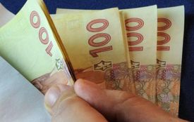 На Кам’янеччині селянин, повіривши у виграш, втратив 9 тисяч гривень