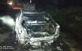 Вночі на вулиці Дружби Народів згорів Mersedes-Benz