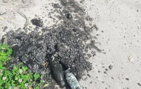 Комунальники Кам'янця бідкаються через сміття в каналізації