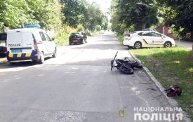 У Кам'янці зіткнулися мінівен та мотоцикліст