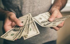 Службова недбалість влетіла в копійочку - прокуратура вимагає повернення коштів