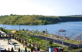 В якому стані річна вода на пляжах Кам’янеччини