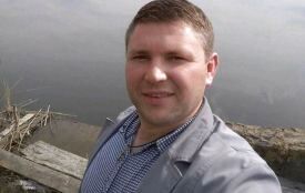 Кам'янчанин, на якого наїхала вантажівка, потребує допомоги